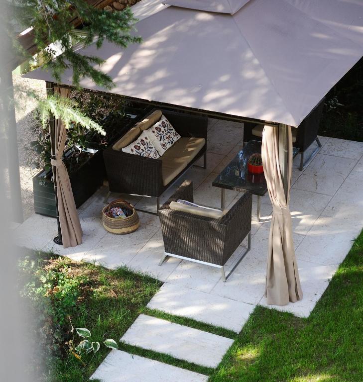 Aparthotel Residenza Le Logge Torri Del Benaco Exterior foto